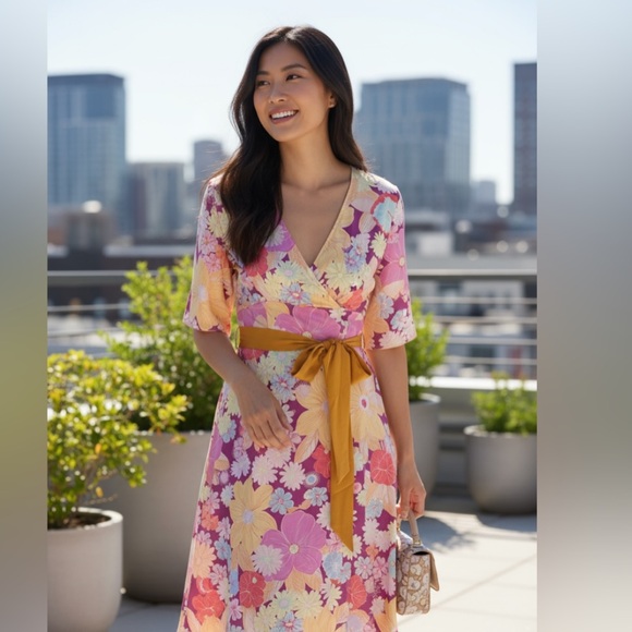 Unique Vintage X Smiley Collaboration Floral Kimono Wrap Dress - Picture 1 of 11